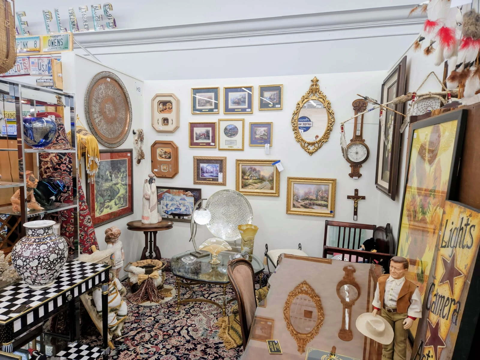 Gallery Image: THM LLC Estates Sales